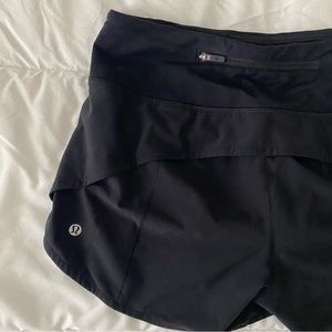 Lululemon Speed Up High Rise Lined Short 4" (Size 6)
